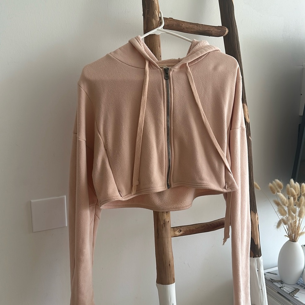 ALO Yoga Light Pink Zip-Up Hoodie